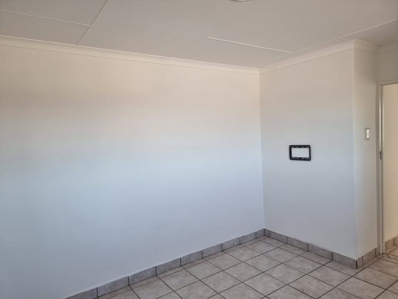 To Let 2 Bedroom Property for Rent in Hartenbos Central Western Cape